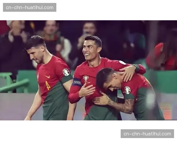 从崩盘到零封：解析瓦伦西亚在三月国际比赛日前后防守效率的剧烈波动