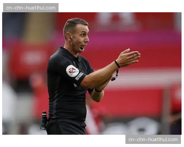 英超裁判委员会公布第33轮执法名单，泰勒主哨曼城对阵阿森纳焦点战